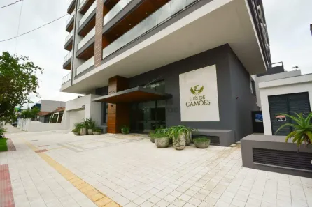 Apartamento com 3 Quartos para alugar, 50m² no Centro, Pelotas