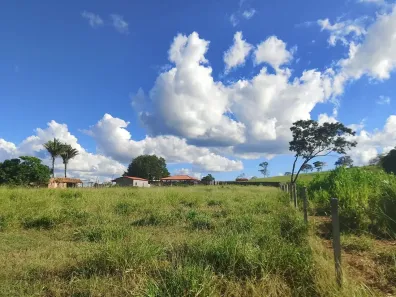 Fazenda/Sítio com 3 Quartos à venda, 250m² no Todos os Santos, Montes Claros