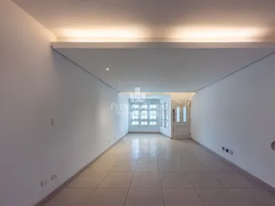 Imóvel Comercial com 3 Quartos para alugar, 200m² no Jardim Anália Franco, São Paulo