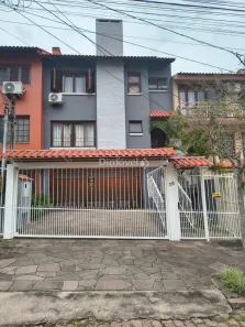 Casa com 3 Quartos à venda, 162m² no Espírito Santo, Porto Alegre