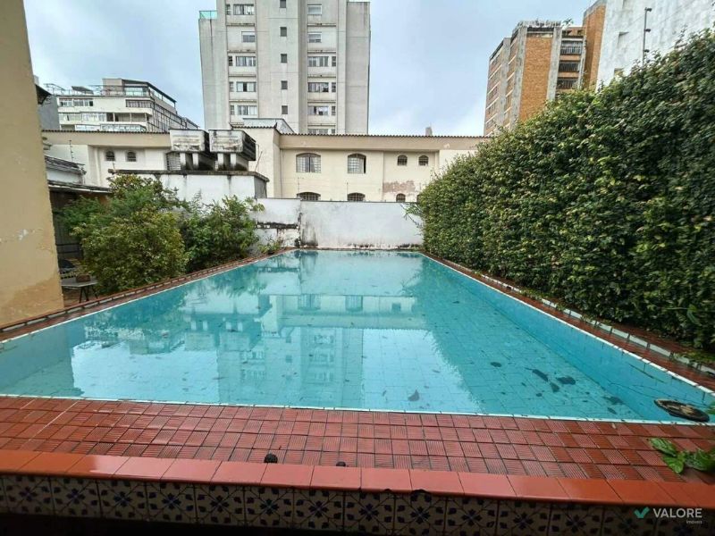 Casa com 4 quartos — Sion, Belo Horizonte