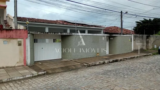 Casa com 3 Quartos à venda, 294m² no Cidade Universitária, Maceió