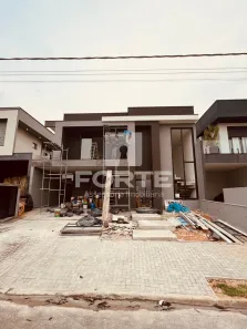 Casa com 3 Quartos à venda, 300m² no Cézar de Souza, Mogi das Cruzes