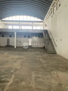 Galpão/Depósito/Armazém à venda, 712m² no Santo Antônio, São Caetano do Sul