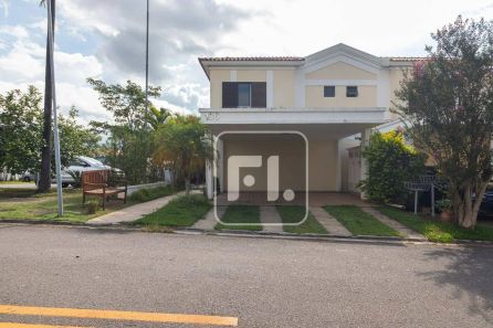 Casa de Condomínio com 3 Quartos para venda ou aluguel, 160m² no Tamboré, Santana de Parnaíba