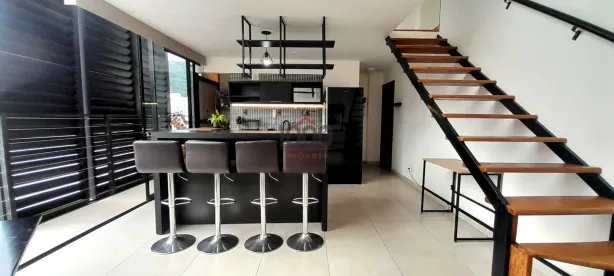 Apartamento com 1 Quarto para alugar, 65m² no São Mateus, Juiz de Fora