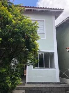 Casa de Condomínio com 2 Quartos para alugar, 70m² no Granja Viana, Cotia