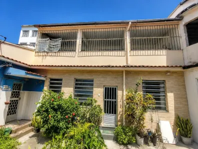 Casa com 2 Quartos à venda, 100m² no São Cristóvão, Rio de Janeiro