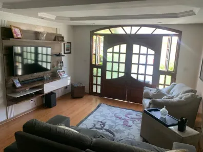 Casa com 3 Quartos à venda, 300m² no Portuguesa, Rio de Janeiro