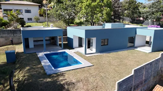 Fazenda/Sítio com 3 Quartos à venda, 3000m² no , Mairinque