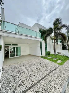 Casa de Condomínio com 3 Quartos à venda, 260m² no José de Alencar, Fortaleza