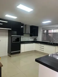 Casa com 3 Quartos à venda, 174m² no Santa Terezinha, Santo André