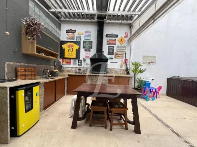 Casa de Condomínio com 4 Quartos à venda, 180m² no Tamboré, Santana de Parnaíba