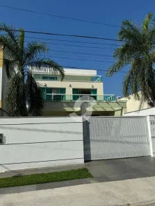 Casa com 7 Quartos à venda, 378m² no Itaipu, Niterói