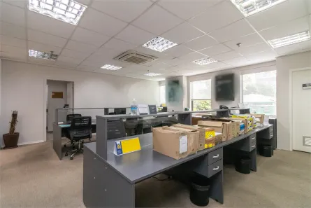 Sala Comercial à venda, 154m² no Cidade Monções, São Paulo