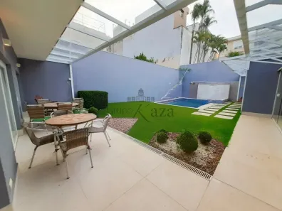 Casa de Condomínio com 4 Quartos à venda, 640m² no São Paulo II, Cotia