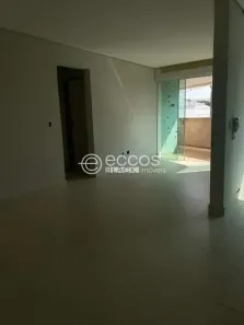 Apartamento com 2 Quartos à venda, 72m² no Granada, Uberlândia