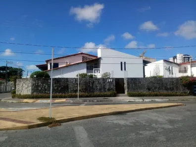 Casa com 5 Quartos à venda, 374m² no Suíça, Aracaju