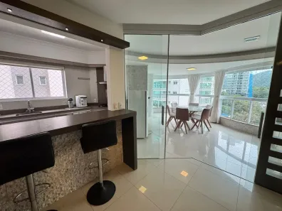 Apartamento com 2 Quartos para alugar, 98m² no Centro, Balneário Camboriú