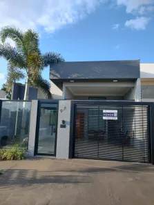 Casa com 2 Quartos à venda, 123m² no Jardim Munique, Maringá