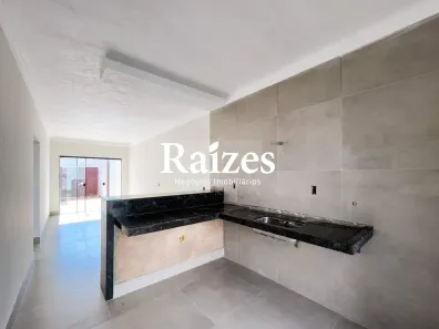 Casa com 3 Quartos à venda, 75m² no São Jorge, Uberlândia