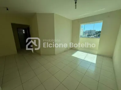 Apartamento com 3 Quartos para alugar, 100m² no Brasil, Uberlândia