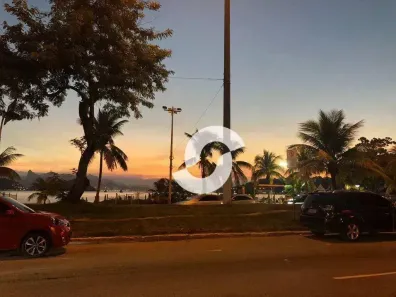 Casa de Condomínio com 2 Quartos à venda, 132m² no São Francisco, Niterói