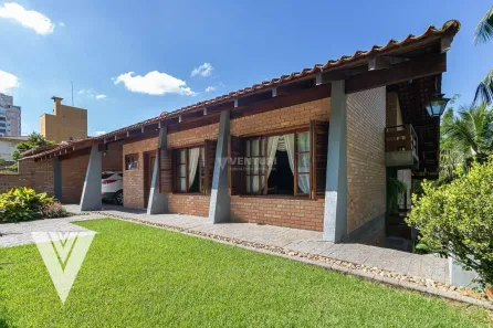 Casa com 5 Quartos à venda, 482m² no Velha, Blumenau