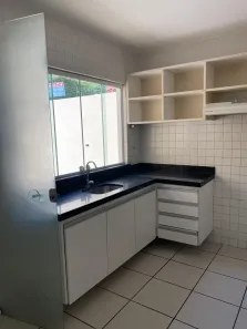 Casa de Condomínio com 4 Quartos para alugar, 183m² no Ininga, Teresina