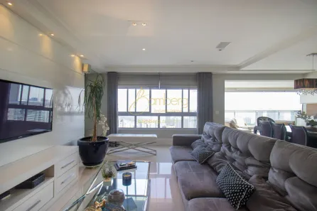 Apartamento com 3 Quartos à venda, 184m² no Vila Suzana, São Paulo
