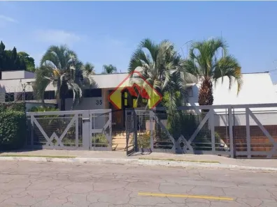 Fazenda/Sítio com 4 Quartos à venda, 885m² no Central Parque, Taubaté