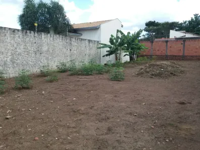 Lote/Terreno à venda, 250m² no Jardim Embaré, São Carlos