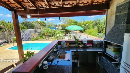 Fazenda/Sítio com 3 Quartos à venda, 512m² no Parque das Varinhas, Mogi das Cruzes