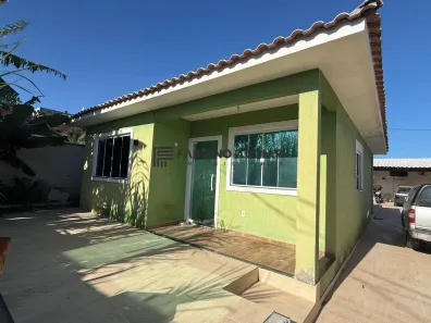 Casa com 2 Quartos à venda, 68m² no Outeiro, Araruama