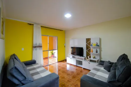 Casa com 2 Quartos para alugar, 85m² no Centro, Guarulhos
