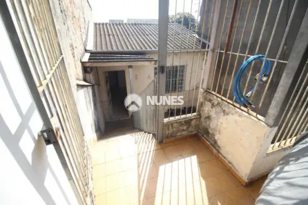 Casa com 2 Quartos à venda, 70m² no Centro, Carapicuíba