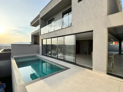Casa de Condomínio com 3 Quartos à venda, 356m² no Cézar de Souza, Mogi das Cruzes