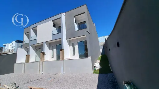 Casa com 2 Quartos à venda, 130m² no Cerâmica, Juiz de Fora
