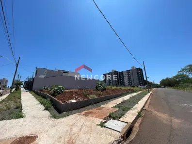 Lote/Terreno à venda, 405m² no Parque Industrial, Maringá