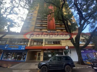 Apartamento com 2 Quartos para alugar, 134m² no Zona 01, Maringá
