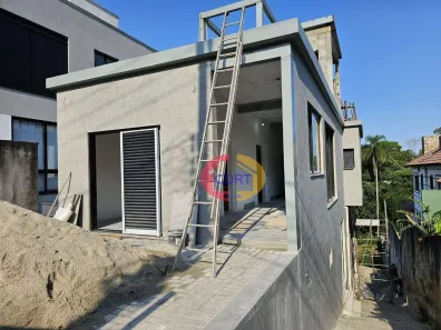 Casa de Condomínio com 3 Quartos à venda, 254m² no Arujázinho I, II e III, Arujá