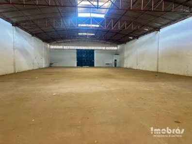 Galpão/Depósito/Armazém para alugar, 1000m² no Coaçu, Eusébio