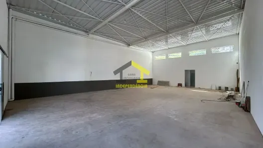 Ponto Comercial para alugar, 210m² no Loteamento Residencial Ventura, Itatiba