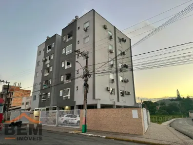 Apartamento com 2 Quartos à venda, 62m² no Santa Regina, Camboriú