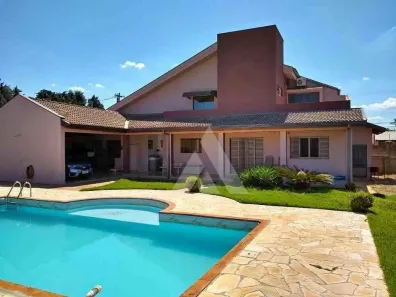 Fazenda/Sítio com 4 Quartos à venda, 600m² no Vila Eldorado, Itapetininga