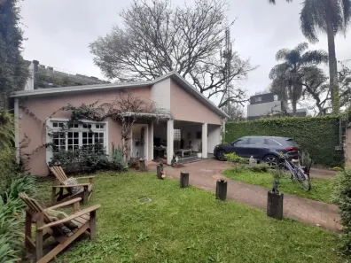 Casa com 3 Quartos à venda, 146m² no Mercês, Curitiba