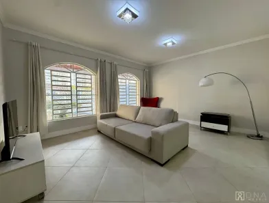 Casa com 3 Quartos para alugar, 160m² no Jardim das Indústrias, São José dos Campos