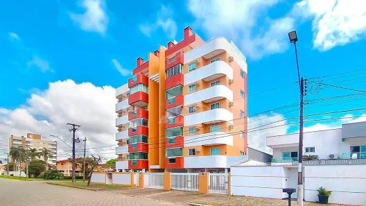 Apartamento com 3 Quartos para alugar, 101m² no Guaratuba, Guaratuba