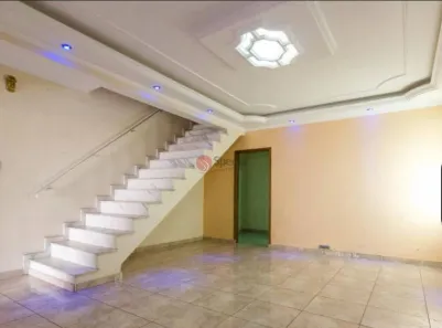 Sobrado com 3 Quartos à venda, 350m² no Vila Carrão, São Paulo