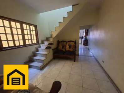 Sobrado com 3 Quartos para venda ou aluguel, 473m² no Jardim Campo Verde, Mauá